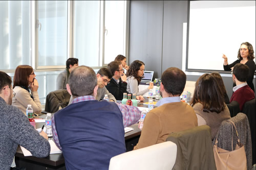 Reunión del trabajo del proyecto GoldenFood, en el que participa AINIA Centro Tecnológico. En este proyecto de I+D se está trabajando en el desarrollo de alimentos adaptados a las necesidades de la tercera y cuarta edad. Cuenta con apoyo del CDTI a través del programa Innterconecta